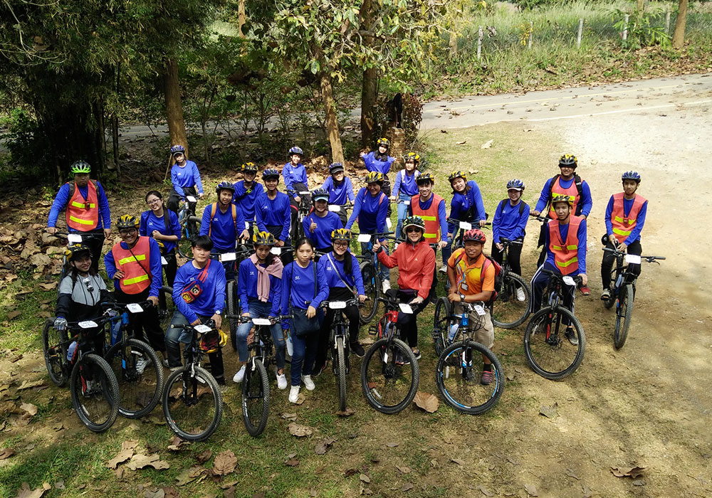 Group cycling tour